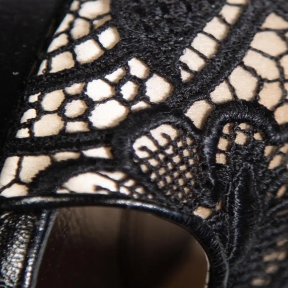 Alexander McQueen Black Lace Platform Peep Toe Stilettos | 39 - Picture 5 of 10